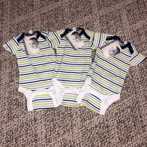 Gerber Stripes Onesie. Size Newborn.